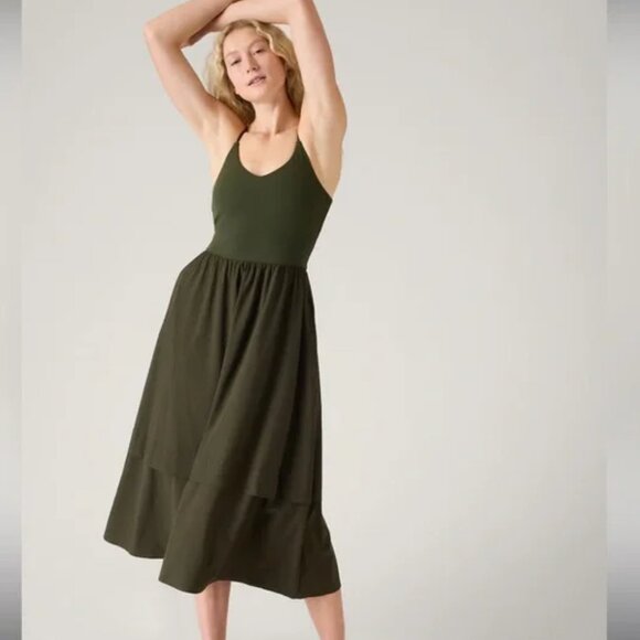 Athleta Oxidized Green Elation V Neck Hybrid Athleisure Dress Medium Petite - Picture 1 of 12